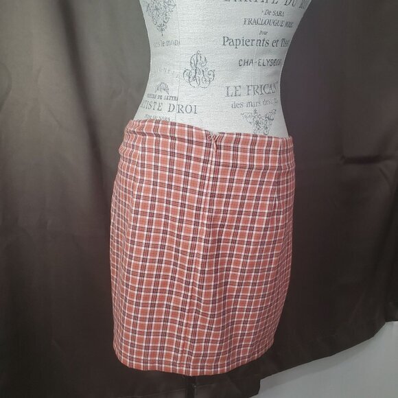 AEROPOSTALE Womens Skirt SZ‎ Large Plaid Light Academia Short Mini 2 Front Slits - Picture 6 of 8